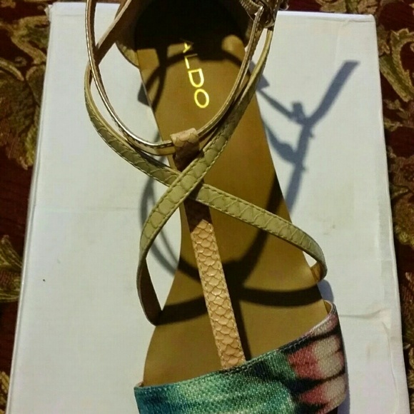 Flat Sandals