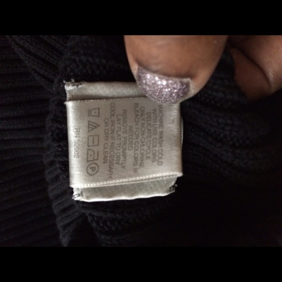 🎯SOLD❗️DKNY Black turtleneck sweater - Picture 4 of 4