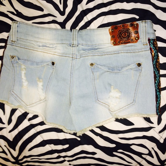Jean shorts from wet seal - Picture 2 of 4