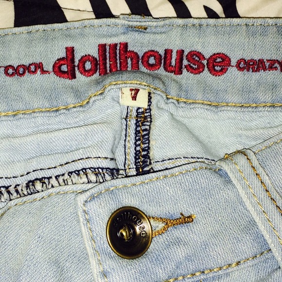 Jean shorts from wet seal - Picture 4 of 4