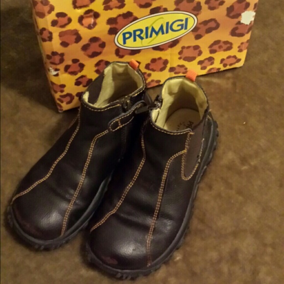 Boy's Primigi brown leather boots