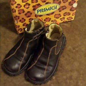 Boy's Primigi brown leather boots