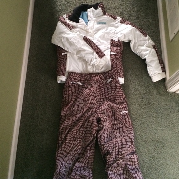 Girls ski suit. The brand is spyder.