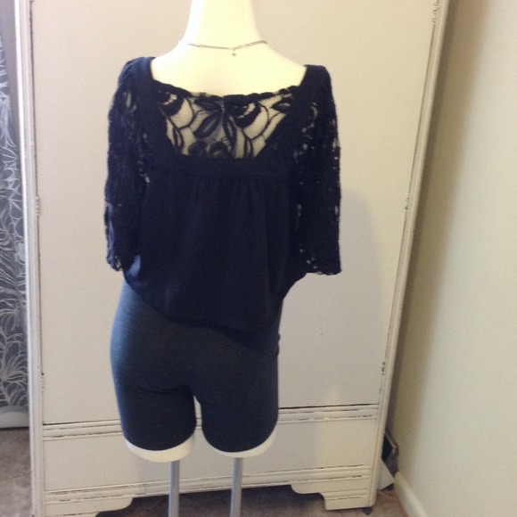 🌹 CLEARANCE Free People Lace Crop - Picture 2 of 2