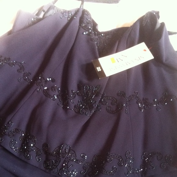 Nina Massini beads dress - Picture 4 of 4