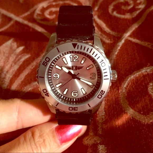 ⌚️ Invicta Mens Watch Silver ⌚️