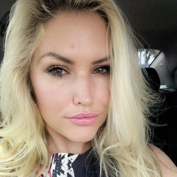 Meet your seller of Selfmadebabes.com! - Picture 2 of 8