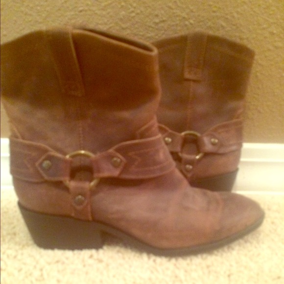 Mossimo bootie! Size 7