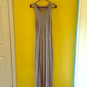 Monteau Maxi dress w/ open back. Hippie. Bohemian.