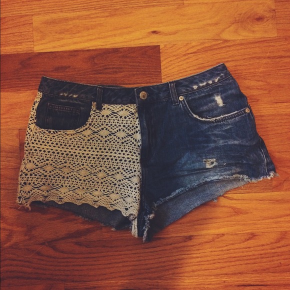 Topshop Moto Denim Shorts w/ Crotchet Detail