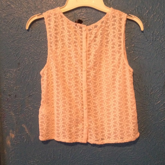 Crochet top - Picture 2 of 3