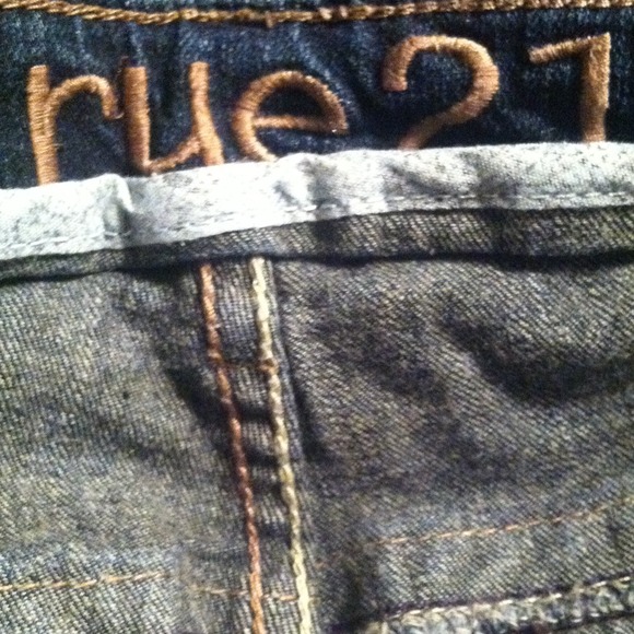 Rue 21 Jeans 7/8 slim boot - Picture 3 of 4