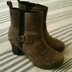SALE Dansko Leather Booties at 2 1/2 " heel