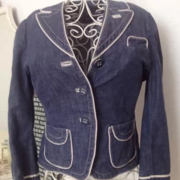Marc Jacobs denim blazer jacket size 6 off white