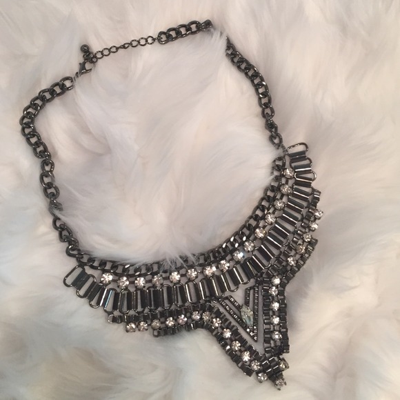 Jewelry - Statement Necklace