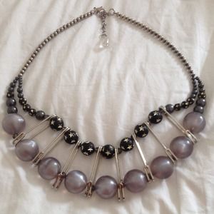 Tarina Taratino star safety pin necklace NEW