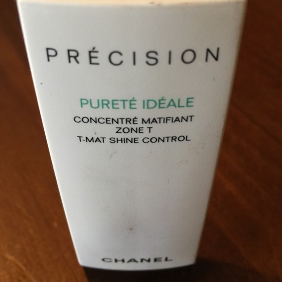 &BUNDLE& on hold for @ Lizzytish799