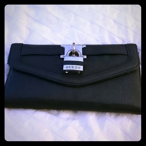 Guess wallet