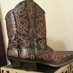 Ariat Cowboy Boots