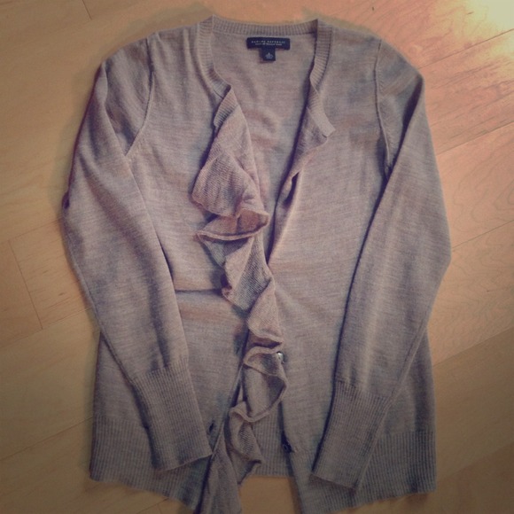 Banana republic nude cardigan with ruffle detail