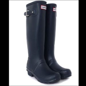 Hunter Boots Navy Blue Size 9