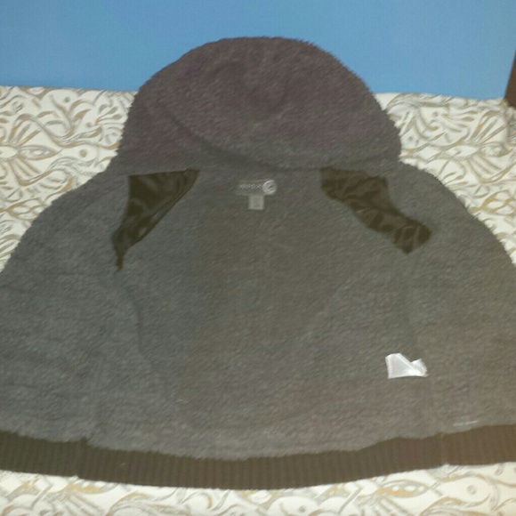 Sweater - Picture 2 of 3