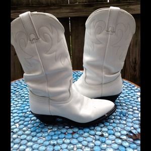 White Durango Boots + Shorts Bundle