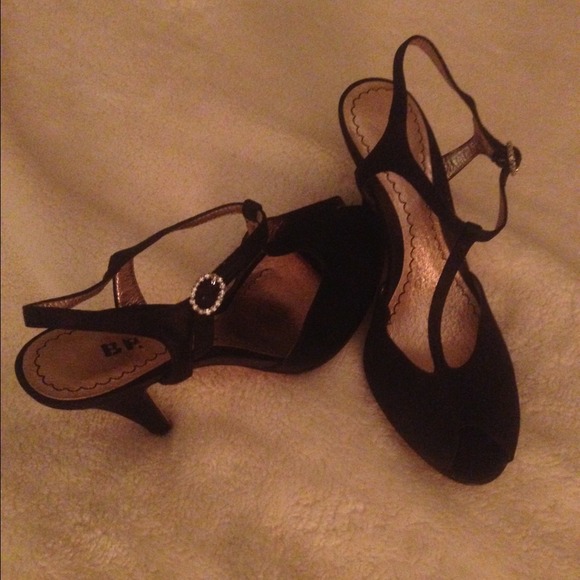 BP shoes 6.5 black
