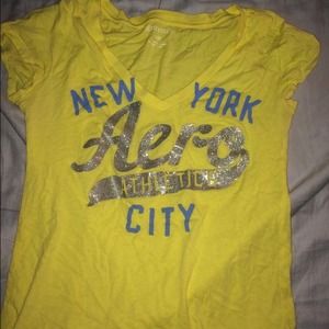 Short sleeve yellow tee
