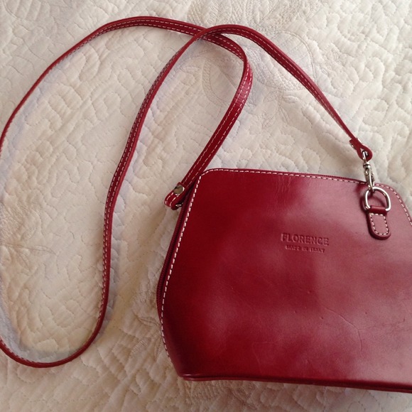Traded ✋Red leather cross body Purse
