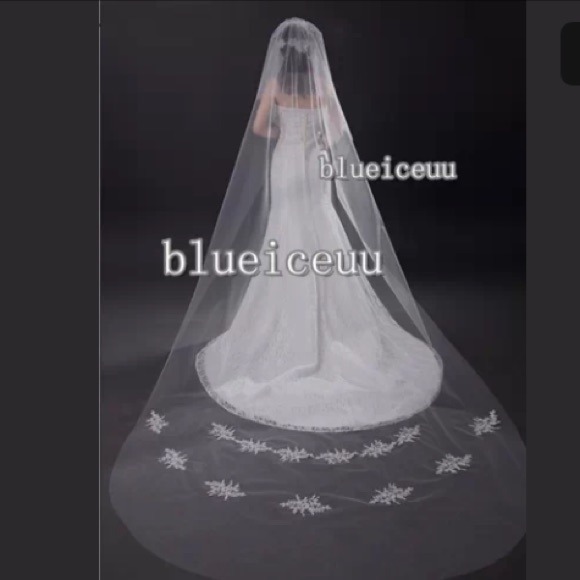 2 tier cathedral veil White