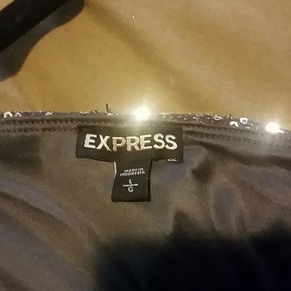 Dress - Picture 2 of 2