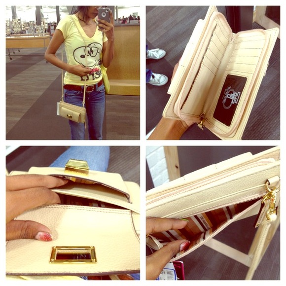 Wallet / clutch