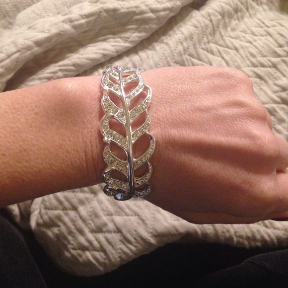 Diamond studded vine bracelet