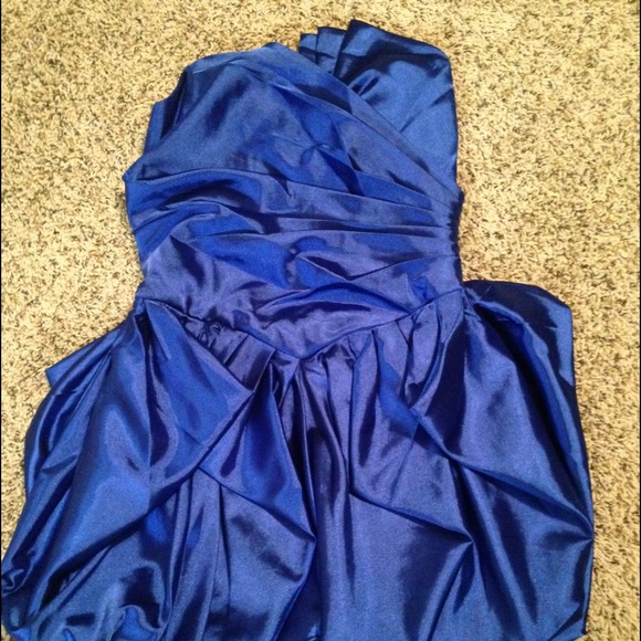 Elegant blue dress (prom or homecoming)
