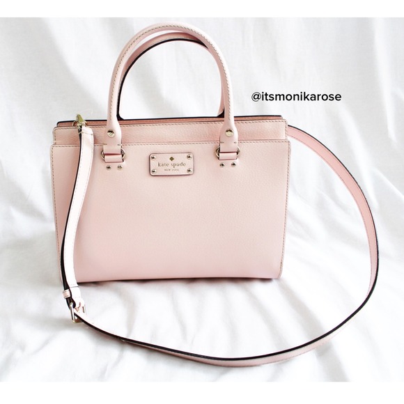 kate spade Handbags - 💯% Authentic Kate Spade Soft Pink Purse