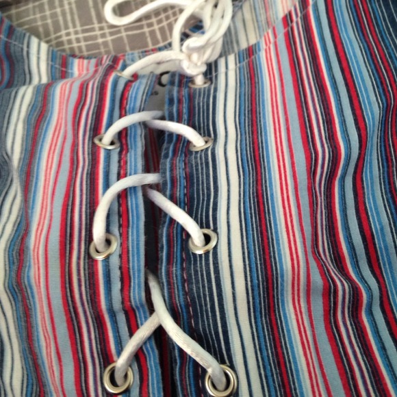 Striped vest - Picture 2 of 4