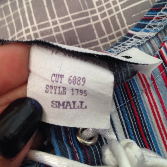 Striped vest - Picture 3 of 4