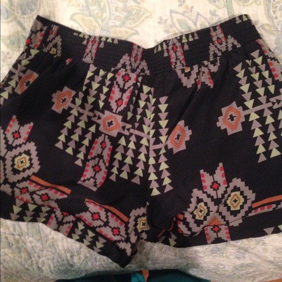 Aztec Dress Shorts - Picture 2 of 2