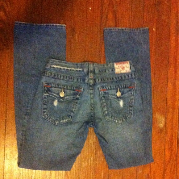 Destroyed True Religion Jeans - Picture 2 of 3