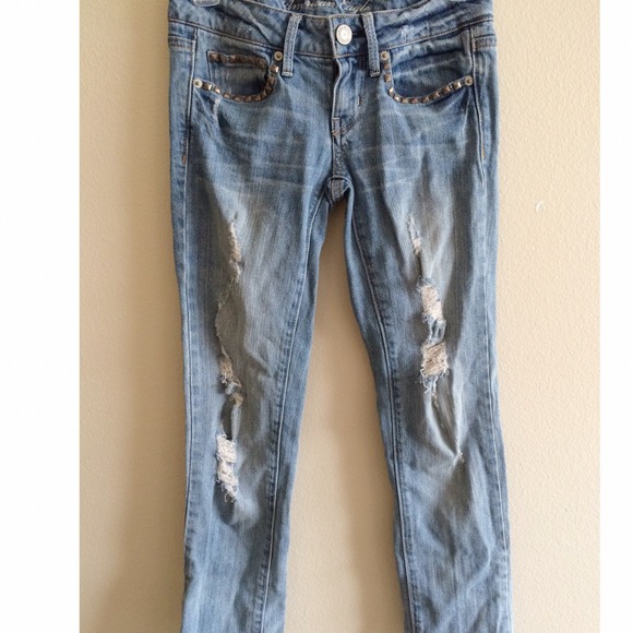 Distressed studded jeans - Picture 1 of 2