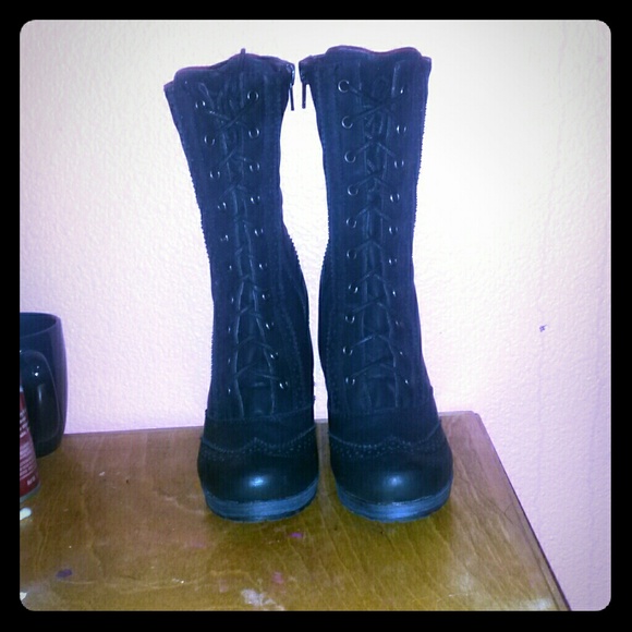 Chic black high heel boots