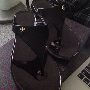 Tory burch sandals really new. Cute dark purple.