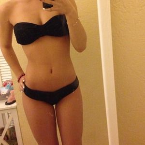 Showing what the black vs bathing suit looks like