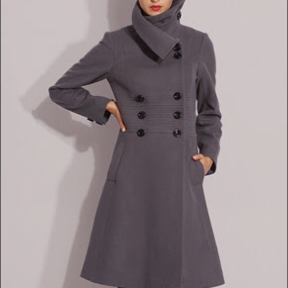 Reiss Fit n Flare coat as seen on Kate Middleton