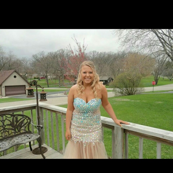 Prom dress