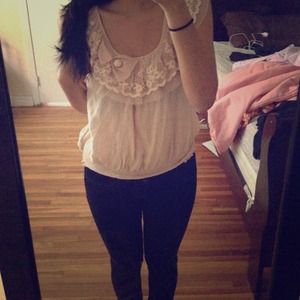 PINK LACE FOREVER21 TOP