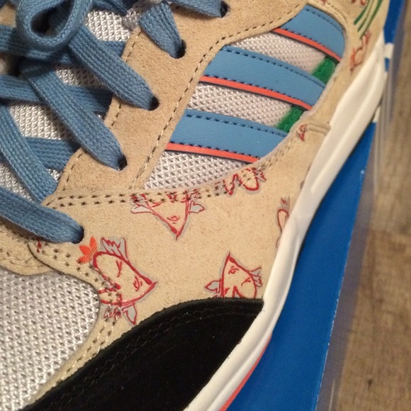 [SOLD] HP 🎉 Topshop x Adidas ltd edition sneakers - Picture 4 of 4