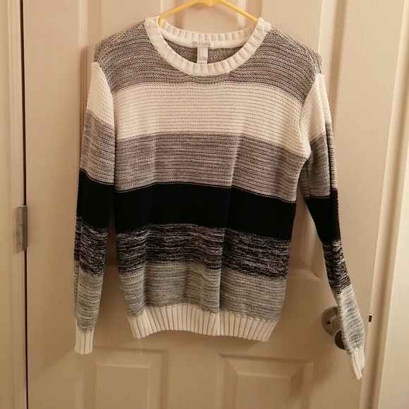 Forever 21 sweater