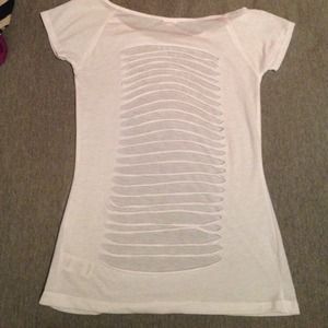 White T-shirt with ripped back